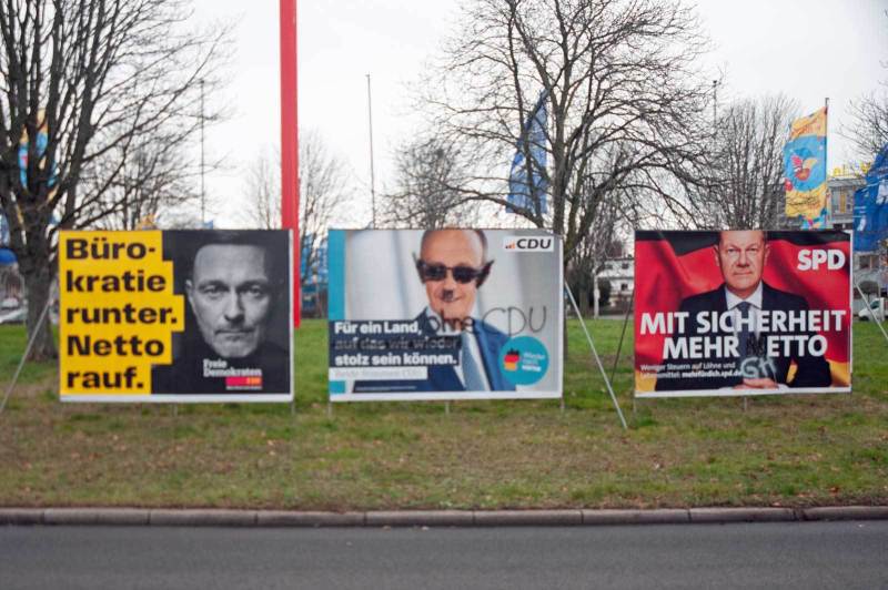 Wahlkampf am Verteilerkreis in Bonn