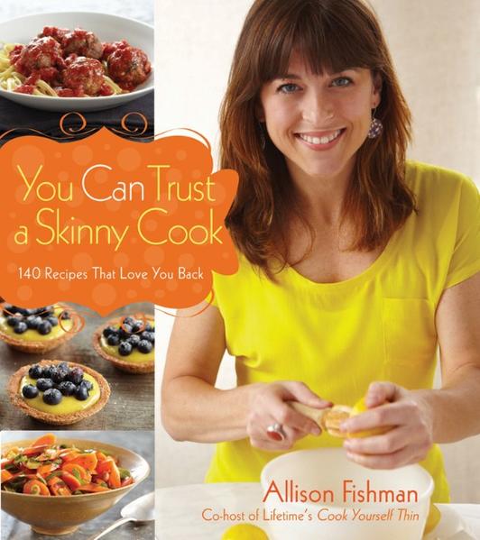 Co-host of Lifetime's Cook Yourself Thin Allison Fishman shows you how to eat great--and look even better! In You Can Trust a Skinny Cook, Allison Fishman teaches you how to stay thin and trim without giving up on the good things in life. She shows you how to take control of your health by taking charge in the kitchen with delicious, healthy meals served in the right portions. You'll learn how to cook with confidence, making your neighbors jealous both for your cooking skills and your great figure. Recipes include handy "Kitchen Tips" that make cooking simple and "Skinny Kitchen Tips" for cutting out the calories without losing the flavor. Recipes like Slow Roasted Salmon with Lemon Dill Sauce, Three Cheese Mac and Cheese, New England Clam Chowder, and even decadent desserts like Berry Cobbler with Buttermilk Biscuits are so good, you'd never know that they're made with healthy ingredients and techniques. * A smart guide to enjoying great food and great health * From Lifetime and TLC star Allison Fishman, an authority on healthy and delicious cooking * Features recipes that cover every meal of the day, including desserts and snacks * Full of simple cooking instructions and nutritional information per serving You Can Trust a Skinny Cook is the only guide home cooks need to eat the foods they love in a healthy way. So live it up--without giving anything up!