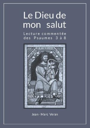 En tournant notre regard sur les quelques décennies que nous venons de vivre, l'on ne peut que s'interroger sur la désaffection d'un certain nombre de nos contemporains à l'égard de l'Église. Réfléchissant aux causes de ce phénomène, l'auteur l'a interprété comme le résultat d'une mise à l'écart de la notion de salut. Notre espérance dans le salut de Dieu est-elle encore au centre de notre foi ? Question d'autant plus prégnante et grave que si elle ne l'était plus, devrions nous reconnaître que le Christ est mort pour rien. Toutefois il ne cherche pas à dresser une analyse de ce phénomène ni à produire un traité théologique sur la nature du salut, mais propose, à tout un chacun, de s'engager sur un chemin de ré-appropriation de son espérance, en découvrant, ou re-découvrant, le témoignage que quelques hommes du passé nous ont laissé de celle-ci dans les Écritures et tout particulièrement dans le livre des Psaumes. Qu'est-ce que les psaumes nous disent du vécu du salut ? Qui sauve ? Pourquoi ? Comment ? Devons-nous craindre le jugement du Seigneur ? Nous sauvera-t-il malgré notre inconstance ? Nos larmes ont-elles la capacité à l'émouvoir et nos prières à le persuader de ne pas nous abandonner au néant de la mort ? Autant de questions qui, il y a plus de deux mille ans, taraudaient ces hommes qui, debout sur le parvis du Temple de Jérusalem, ne quittaient pas du regard la demeure de Dieu en guettant sa réponse. Face à leur désarrois, il revint à quelques hommes, portés par leur foi, la lumière du Seigneur et une longue fréquentation de l'Écriture, d'y répondre en rédigeant de petites prières individuelles ou collectives qui furent nommées "psaumes". Ces dernières étaient données à chacun qui, se les appropriant, en faisait le corps de leurs entretiens avec leur Seigneur et un lieu de repos au milieu des vicissitudes de leur existence. C'est donc au partage de la quête spirituelle de ceux qui les ont reçus que ces pages nous convient. Invitation d'autant plus pressante que l'homme et la femme d'aujourd'hui peuvent difficilement nier qu'ils ne sont pas déchirés par les mêmes interrogations.