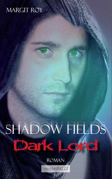 Schadow Fields Band 2 Heulend fegt der Wind durch die nächtlichen Straßen von Shadow Fields. Als der Dark Lord auf Leah trifft und in ihr die Liebe seines Lebens findet, muss er sich zwischen seinem unstillbaren Hunger nach dem magischen Ring, der ihm ein nahezu menschliches Leben ermöglichen würde, und seiner wahren Liebe entscheiden. Durch eine schicksalhafte Begegnung beginnt für ihn eine Reise in seine dunkle Vergangenheit. Gleichzeitig erkennt er, dass in Shadow Fields die Ereignisse außer Kontrolle geraten und Leah in großer Gefahr ist. Kann er Leah schützen und gibt es für sie beide eine gemeinsame Zukunft? „Liebe und Leidenschaft jenseits von Zeit und Raum!“ „Ein fesselnder Vampirroman, der tief unter die Haut geht!“