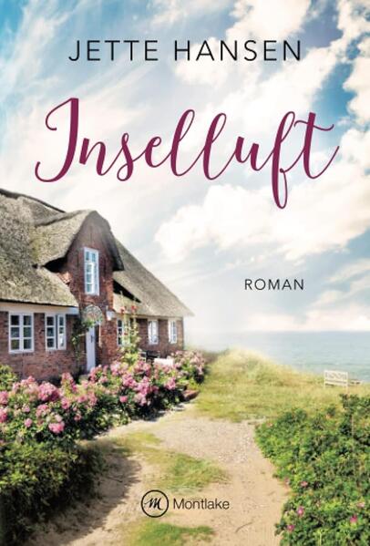 Der neue Roman von #1-Kindle-Bestsellerautorin Jette Hansen über einen Neuanfang auf der wunderbaren Insel Föhr Postbotin Sarah zieht wegen ihrer Pollenallergie nach Föhr und hofft darauf, mit ihrem Jobwechsel mehr als nur den Heuschnupfen hinter sich zu lassen. Die frische Seeluft und die neuen Begegnungen tun ihr gut und Sarah fühlt sich, als wäre sie schon lange auf der Insel zu Hause. Gleich zwei Männer treten in ihr Leben, der fürsorgliche Tierarzt Marten und der schwer zu fassende Künstler Sven. Doch wie die Wellen, die zurück an den malerischen Sandstrand schlagen, holen Sarah die Schatten der Vergangenheit ein. Während Sarah ihrer schwangeren Freundin Fee hilft, wird ihr klar, dass sie sich ihrem langjährigen Trauma stellen muss, um wirklich neu anfangen zu können.