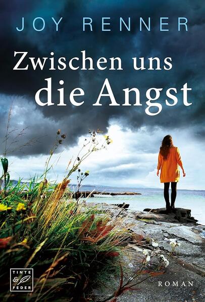 Nach ihrem Bestseller »Mein Sommer in Irland« ein weiterer Roman über beängstigende Nähe und wahre Liebe von Joy Renner. Ein One-Night-Stand wird Luisa zum Verhängnis: Erik weicht ihr nicht mehr von der Seite, spricht von baldiger Verlobung. Als er nicht bei ihr landen kann, wandelt sich seine Zuneigung in besessenes Verlangen. Luisas Angst wird mit jedem Tag größer. In ihrer Verzweiflung flieht sie nach Norwegen auf ein Schiff der Hurtigruten. Nur sehr verhalten reagiert sie auf die Annäherungsversuche des sympathischen Norwegers Jonas, denn auch er scheint ein Geheimnis zu hüten. Als sie sich allmählich in Sicherheit wähnt, taucht Erik wieder auf … und er will sie mehr denn je für sich.