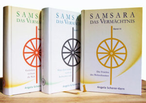 Die Trilogie „SAMSARA - Das Vermächtnis“ ist ein Crossover-Roman, der die Bereiche Geschichte, Philosophie, Religion, Spiritualität, Psychologie und Kultur auf mystische Weise verbindet. Zwölf Menschen durchwandern auf ihrer Lebensreise im Sinne von Samsara, Wiedergeburtszyklus, die verschiedensten Kulturen der Erde: Mesopotamien, Ägypten, Griechenland, Babylon, Hawaii, Tibet, Maya, Inuit, Azteken, Inka, Indianer Nordamerikas und Maori. Zuvor ein Einklang irgendwann in der weit entfernten Vergangenheit und danach ein Ausklang in der fernen Zukunft. Mal als Mann, mal als Frau, stets in einer neuen Rolle, ohne Erinnerung an ihr letztes Leben, sammeln sie viele unterschiedliche Erfahrungen, leidvolle und schöne. Erfahrungen, die ihre Spuren hinterlassen. Geschichte aus einer anderen Perspektive. Tauchen Sie ein in eine vielschichtige, spannende und informative Zeitreise durch die Gedanken der Menschen und suchen Sie den Schatz des Wissens und der Weisheit, den die Menschheit Ihnen vermacht hat.