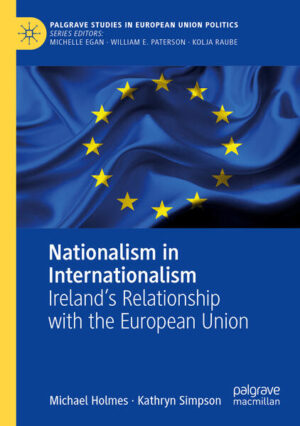 Nationalism in Internationalism | Michael Holmes, Kathryn Simpson