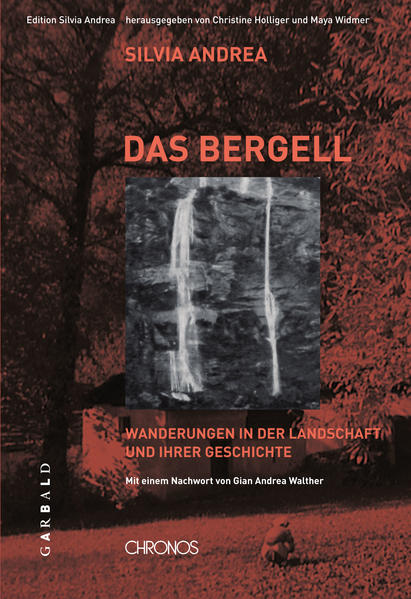 Im Bergell ist die gebürtige Engadinerin Johanna Garbald-Gredig zur Schriftstellerin Silvia Andrea geworden. Hier hat sie über sechzig Jahre gelebt und geschrieben. Als die Autorin von der gemeinnützigen Gesellschaft des Bergells den Auftrag erhält, ein Buch über das Tal zu schreiben, tut sie dies 'mit dem Herzen', wie sie selbst festhält. Das 1901 erschienene Buch ist ein Familienunternehmen, steuert doch der Sohn Andrea eindrückliche Landschaftsfotos bei. Dieses lebendige Zusammen von Text und Bild begeisterte damals und überzeugt noch heute. Silvia Andrea beschreibt die Geschichte des Tals mit profundem Wissen und zeichnet die Menschen mit Witz und viel Wärme.