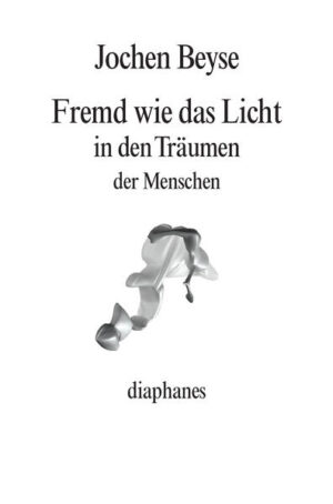 Dass Gefühl und Leidenschaft auch ohne Fleisch und Blut erfahrbar sind, es sich jedenfalls wunderbar erzählen lässt von Sehnsüchten und tief Erlebtem, von Kunst und Musik und den fremdartigen Verhältnissen unter den Menschen, führt uns Rob, die Hauptfigur von Jochen Beyses neuestem Roman vor. Wenn Rob, gehetzt, mitunter gar erschöpft von den Erinnerungen an seine Existenz als Haushaltskraft, sein Nachtlager auf dem Hügel einer Schrotthalde aufschlägt und in die Runde blickt, ist sein Denken also längst kein nüchternes Rechnen mehr. Denn dieser Roboter auf der Flucht scheint menschlicher als der Mensch. Und so ist von ihm weit mehr über den Wahnwitz und Zerfall unserer gegenwärtigen Welt zu erfahren als von manch spätem Menschengeist. Doch was ist hier Wirklichkeit und was Programm, wer Autor und wer Figur? Jochen Beyse führt in unnachahmlichem Parlando so nah an den Pulsschlag der Jetztzeit, dass sich unsere Wirklichkeit anhört, als käme sie vom Band.