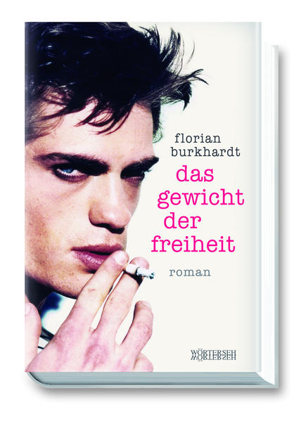 In seinem autobiografischen Roman nimmt uns Florian Burkhardt mit auf seine Suche nach dem Glück in der scheinbar grenzenlosen Freiheit. Sie begann in Hollywood und endete in Bern. Dazwischen erfand sich Florian in einer Reihe von Erfolgsstorys immer wieder neu. Er wechselte Milieus und Karrieren wie andere ihr Hemd und lebte ein abenteuerliches, hyperaktives Leben, in dem er um ein Haar Filmstar geworden wäre, dann aber als international gefragtes Topmodel die Laufstege dieser Welt eroberte. Er lief unter anderem für Dolce & Gabbana, Prada und Gucci und stand vor den Kameras so berühmter Fotografen wie David LaChapelle und Albert Watson. Auf der Spitze seines Erfolges brach er mit der Welt der Schönen und Reichen, zog sich in die Schweiz zurück, wurde Internetpionier und surfte auf der Dotcom-Blase. Was er anfasste - so schien es - wurde zu Gold. Doch dann, mit 27 Jahren, erkrankte er an einer schweren Angststörung, setzte monatelang keinen Fuß mehr vor die Tür und ließ sich schließlich in eine psychiatrische Klinik einweisen, wo er sich neu erfinden musste. Vom Ausflug in eine Welt, die so gar nicht seine war, und von seiner Reise zurück zu einem Neuanfang handelt dieses Buch, das in seiner Atemlosigkeit, Direktheit und Ehrlichkeit einem fesselnden Roadmovie gleichkommt. Heute sagt Florian Burkhardt: »Mein Leben ist eine moderne Ikarus-Geschichte: Ich hob ab, kam der Sonne zu nahe und verbrannte. Ich habe am eigenen Leib erfahren, wie schwer das Gewicht der Freiheit wiegen kann.«