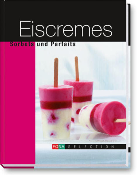 Sorbets und Parfaits aus der eigenen Küche sind unübertroffen: Die selbst produzierten Köstlichkeiten schmecken unvergleichlich gut - darüber hinaus weiss man genau, was drin ist, nämlich 100 % Natur pur. Industriell gefertigtes Eis enthält nebst viel Zucker ebensoviele Emulgatoren, Stabilisatoren, Weichmacher, Geschmacksverstärker und Farbstoffe. Aus Milch, Rahm, Jogurt, Eiern oder reinem Fruchtpüree werden in kurzer Zeit Glacespezialitäten in natürlicher Farbe und von reinstem Aroma gezaubert. Hier werden nicht nur Klassiker wie Himbeer- oder Schokoladeneis vorgestellt. Thuri Maag verwendet auch überraschendere Aromengeber wie Rosenblüten, Schlehe, Holunder, Minze und Rhabarber, welche dem Natur-Eis eine besondere geschmackliche Note geben. Viele schlanke Rezepte laden zu unbeschwertem Geniessen ein. Das grosse Eis-Abc für Einsteiger gibt die notwendige Einführung für sicheres Gelingen. Viele Rezepte können auch ohne Eismaschine zubereitet werden. Ein Muss für alle grossen und kleinen Geniesser, denn selbstgemachtes Eis hat keine Konkurrenz.