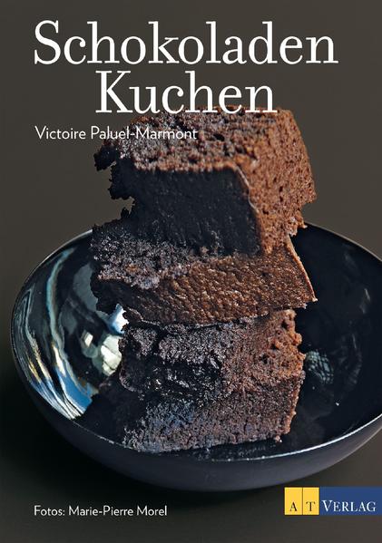 Schokoladenkuchen sind ein köstliches Familiendessert, ein generationsübergreifender Genuss, ein kulinarisches Vergnügen, dem vorübergehende Moden nichts anhaben können. Dieses Buch vermittelt die unentbehrlichen Grundlagen und verrät die wichtigsten Geheimnisse, Tipps und Tricks für den perfekten Schokolandenkuchen: - die Grundzutaten - das Werkzeug - das Vorgehen Schritt für Schritt - 17 Rezepte für alle Grundtypen von Schokoladenkuchen - vom Moelleux bis zum Wolkenkuchen, vom Rührkuchen bis zum Brownie -, dazu Rezepte für interessante Varianten, z.B. aus der Mikrowelle, aus dem Dampfkochtopf oder geeist als Parfait. Ein Muss für alle Schokoladenliebhaber.