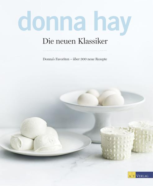 Donna Hay ist unbestritten eine Ikone der modernen Kochbuchliteratur. Ihr Stil war und ist für viele Foodstylisten und -fotografen wegweisend. Zahlreiche ihrer Kochbücher wurden zu Best- und Longsellern. Diese »Best-of«-Sammlung von mehr als 300 Rezepten im unverwechselbaren Donna-Hay-Stil ist eine Zusammenstellung der beliebtesten Klassiker aus ihrer Kochzeitschrift mit dem für sie typischen modernen Touch. Das Buch enthält neu interpretierte Gerichte für den Familienalltag, schnelle Gerichte für Berufstätige ebenso wie trendige Aromenkombinationen, die sich auch zu besonderen Gelegenheiten gut machen - Gerichte also, die jeden Koch, jede Köchin und alle Liebhaber guten Essens begeistern, Tag für Tag und zu jedem Anlass. Fotos: William Meppem u.a.