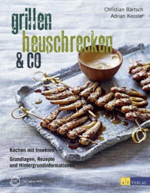 Insekten sind ideale Proteinlieferanten und haben auch kulinarisch einiges zu bieten. In 40 Rezepten zeigt dieses Buch die vielfältigen Zubereitungsmöglichkeiten von Heuschrecken, Grillen und Mehlwürmern auf, von knusprigen Snacks über vielfältige Alltagsgerichte, süsse Variationen mit Schokolade und Karamell bis zu aufwendigeren Kreationen. Experten nehmen uns zudem mit auf eine spannende Entdeckungsreise. Foodhistoriker Dominik Flammer ergründet, welche Insekten bei uns früher auf den Tisch kamen und wieso die Insektenküche in Europa nicht populärer geworden ist. Die renommierte Trendforscherin Hanni Rützler blickt in die Zukunft unserer Ernährung, Gastrokritiker Jürgen Dollase beschreibt, was bei seinem ersten Insektenmahl in seinem Kopf passiert ist und Sensoriker Patrick Zbinden ergründet die Verwendungsmöglichkeiten von Insekten in einer zeitgemässen Küche. Dieses Buch entsteht mit Unterstützung von Climate-KIC, der grössten europäischen Innovationsinitiative für klimafreundliche Technologien.