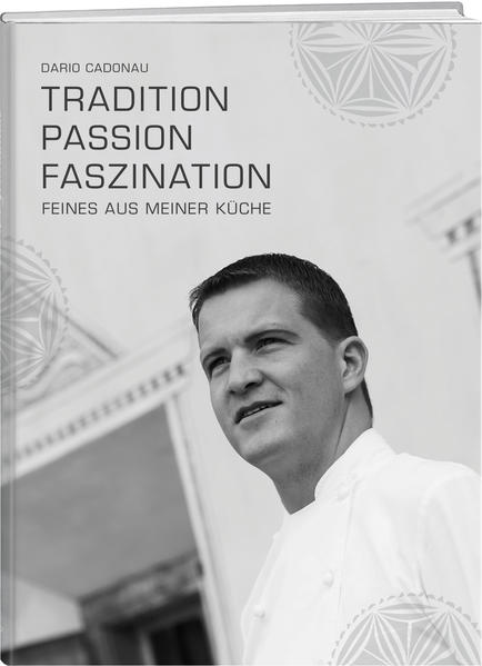 Nur 4 Jahre nach der Eröffnung des Gourmetrestaurants VIVANDA erhielt der mit einem Michelin Stern dekorierte Jungkoch Dario Cadonau im Herbst 2014 den 16. Gault-Millau-Punkt. Nun präsentiert er sein modernes, aussergewöhnliches Kochbuch, eingebettet in die Engadiner Bergwelt.