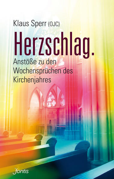 "Das Kirchenjahr mit seiner immer erneuten Vergegenwärtigung und Darstellung des Lebens Christi ist das größte Kunstwerk der Menschen." Jochen Klepper "Das Kirchenjahr ist ein großer, aber in christlichen Kreisen weithin viel zu wenig gehobener Schatz. Dem möchte dieses Buch abhelfen." Pfr. Klaus Sperr Herzschlag. Der Ruhepuls der Christen schlägt im Kirchenjahr. Im Inneren der Sonntage vibrieren die Heilstaten Gottes. Jeder Sonntag ist eine Einladung an uns, mit unserem Leben einzustimmen in die Resonanz des lebendigen Gottes. Jeder Wochenspruch entfaltet sich zur Andacht und zur Hoffnung, dem Herzschlag Gottes beizuwohnen. "Nicht weniges", so der Autor Klaus Sperr, "verdanken wir dem reichen liturgischen Leben der Klöster und Kommunitäten. So sind auch die Texte dieses Buches im Raum der OJC (Offensive Junger Christen) entstanden, einer ökumenischen Kommunität in der Evangelischen Kirche."