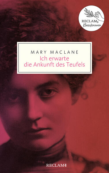 Die 19-jährige Mary MacLane wünscht sich Napoleon oder am besten gleich den Teufel als Liebhaber. Sie träumt von einer Revolution, während sie mit ihren Mitmenschen in dem tristen Bergarbeiterstädtchen in Montana genauso wenig anfangen kann wie mit ihren häuslichen Pflichten und der kargen Landschaft. MacLane war völlig unbekannt, als sie 1902 ihr erstes, im Tagebuchstil verfasstes Buch veröffentlichte. Es wurde zum Skandal und seine Autorin zum Star. - Mit einer kompakten Biographie der Autorin. »Die Ankunft Mary MacLanes in der Literatur könnte spektakulärer nicht ausgefallen sein.« SWR »Mary MacLane ist die literarische Wiederentdeckung der Saison.« Süddeutsche Zeitung