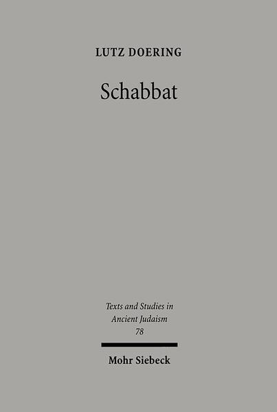 Der Sabbat ist eines der wichtigsten Merkmale jüdischer Identität. Lutz Doering richtet seinen Blick auf die Antike und sucht nach Regelungen ('Halacha') und konkretem Verhalten ('Praxis'), die mit dem Sabbat in Zusammenhang stehen. Dabei spannt er den Bogen von den Elephantine-Ostraka (ca. 475 v. Chr.) bis zur folgenreichen Zäsur des zweiten jüdischen Aufstands (132-135 n. Chr.). Er analysiert und vergleicht unter anderem die einschlägigen Abschnitte aus dem Jubiläenbuch und Qumrantexten, Philon und Josephus sowie Belege auf Papyri und Ostraka. Außerdem zeigt er Grundlinien frührabbinischer Sabbathalacha auf. Wie ist im Neuen Testament der Umgang Jesu und der urchristlichen Überlieferer mit dem Sabbat dargestellt? Welche Auskünfte gibt das Neue Testament über jüdische Sabbathalacha? Lutz Doering zeigt, daß Sabbathalacha und -praxis bis zum Beginn des 2. Jahrhunderts n. Chr. vielgestaltig sind. Die verschiedenen Segmente des Judentums haben Sabbatvorschriften entwickelt, die über die spärlichen biblischen Vorgaben weit hinausgehen. Neben Gemeinsamkeiten und Entwicklungslinien kann man auch gegensätzliche halachische Positionen feststellen. Es wird deutlich, daß der Sabbat zwar eine von der Mehrzahl der Juden geteilte Institution ist, aber im einzelnen unterschiedlich realisiert wird. Eine mögliche Realisierung findet sich bei Jesus von Nazaret, der im Horizont eines eschatologischen Sabbatverständnisses auch an diesem Tag heilt