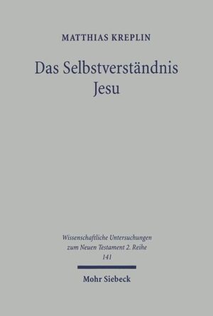 Matthias Kreplin setzt sich mit den verschiedenen Positionen der älteren und neueren Forschung zu der historischen Rückfrage nach Jesus und insbesondere dessen Selbstverständnis auseinander und klärt dabei auch deren theologische Relevanz. Er verbindet sprachanalytische und christologische Ansätze so miteinander, daß eine Relevanz historischer Jesus-Forschung deutlich wird, ohne daß dabei der christliche Glaube in direkter Abhängigkeit von wechselnden Forschungsmeinungen steht. Der Ausdruck 'der Menschensohn' ist zunächst Gegenstand der auf diesem hermeneutischen Fundament aufbauenden historischen Rückfrage nach Jesu Selbstverständnis. Matthias Kreplin greift eine in der Menschensohn-Diskussion wenig bekannte These neu auf: Der Ausdruck 'der Menschensohn' ist nicht als apokalyptischer Titel, sondern als ein von Jesus selbst geprägter Name für die indirekte Selbstbezeichnung zu verstehen. Die apokalyptischen Menschensohnworte sind sekundär. Da es über Hoheitstitel keinen Zugang zum Selbstverständnis Jesu gibt, untersucht Matthias Kreplin die von Jesus beanspruchte und eingenommene Rolle. Er zeigt, daß Jesus sich als eschatologischer Repräsentant Gottes sah. Für die Tatsache, daß sich Jesus trotz dieses Selbstverständnisses aller Titel und Hoheitsansprüche enthielt, gibt es folgende Erklärung: Weil Jesus seiner eigenen Botschaft entsprechen wollte, mußte er ein Geheimnis um seine Person machen. Das Messiasgeheimnis wird so im Kern auf Jesus selbst zurückgeführt. Weitere historische und theologische Schlußfolgerungen zur Entstehung und Interpretation der neutestamentlichen Christologie schließen den Band ab.