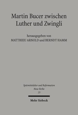 Im Zentrum dieses Bandes steht der einflußreiche Straßburger Reformator Martin Bucer (1491-1551). Die Autoren der Beiträge konzentrieren sich vor allem auf seinen Briefwechsel von 1530, der jüngst in kritischer Edition erschienen ist. Themenschwerpunkte bilden Bucers Sicht von göttlicher und menschlicher Geschichte, seine Überlegungen zur Einheit der reformatorischen Bewegung nach dem Marburger Religionsgespräch sowie seine Bemühungen um Verständigung mit der katholischen Seite. Auch sein Neuverständnis von Toleranz und Häresie, seine Position in der Abendmahlsfrage, sein Rückgriff auf die mittelalterliche Abendmahlstheologie und seine Haltung im Bilderstreit werden untersucht. Es zeigt sich, wie Bucer im Umfeld der Straßburger und oberdeutschen Theologie und besonders auf dem Augsburger Reichstag 1530 ein eigenes Profil von Theologie, Frömmigkeit und Kirchenpolitik zwischen den Anhängern Luthers und den Schweizern ausbildet.