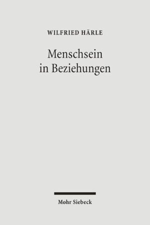 Dieser Band enthält größtenteils bisher unveröffentlichte Aufsätze von Wilfried Härle, deren Ziel es ist, die reformatorische Theologie, insbesondere die Rechtfertigungslehre Martin Luthers fruchtbar zu machen für die aktuellen weltanschaulichen und ethischen Auseinandersetzungen um das Menschenbild in unserer Gesellschaft-einschließlich der (medizin-) ethischen Fragen, anhand deren diese Auseinandersetzungen zur Zeit hauptsächlich geführt werden. Die sachliche Mitte der in diesem Band versammelten Studien lässt sich mit den Worten beschreiben, die Luther im Anschluss an Paulus (Röm 3,28) als die theologische Definition des Menschen bezeichnet hat: "dass der Mensch durch den Glauben gerechtfertigt wird" ("Hominem iustificari fide"). Wilfried Härle zeigt auf, dass die in dieser Definition enthaltenen anthropologischen Einsichten auch heute von grundlegender Bedeutung sind. Die Botschaft der Aufsätze lässt sich darum in der These zusammenfassen, dass für das Menschsein in sozialer und individueller Hinsicht alles darauf ankommt, aus Vertrauen zu Gott als der Macht des Guten leben zu können. Dieses Vertrauen ist die Grundlage für eine sachgemäße und zeitgemäße ethische Orientierung.