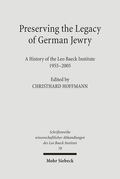 Founded in May 1955 in Jerusalem by German-Jewish intellectuals who had survived the Holocaust-among them Martin Buber, Ernst Simon, Gershom Scholem, and Robert Weltsch-the Leo Baeck Institute of Jews from Germany (LBI) has been engaged in preserving the legacy of German Jewry by collecting material, doing research, and presenting historical narratives. Published on the occasion of the fiftieth anniversary of its founding, the present volume is the first to reconstruct the LBI's fascinating history, from its beginnings as a memorial community of surviving German Jews to its present status as an internationally renowned research institute. The authors are social and cultural historians from various countries, the majority of whom are not directly affiliated with the LBI. "Der anfängliche Plan einer 'Gesamtgeschichte des deutschen Judentum' ist mittlerweile einer überaus vielfältigen und lebendigen Forschung gewichen, und das LBI selbst, wie dieser gelungene, material- und aufschlußreiche Band zeigt, selbst Gegenstand seiner Historisierung geworden." Michael Wildt in Werkstatt Geschichte Heft 45 (2007), S. 130