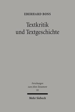 Gegen Ende des 2. Jahrhunderts v. Chr. bemerkte schon der anonyme Übersetzer des deuterokanonischen Buches Jesus Sirach die beträchtlichen Unterschiede zwischen den hebräischen Texten von Gesetz, Propheten und anderen Büchern sowie ihrer griechischen Übersetzung, die sich in der sogenannten Septuaginta erhalten hat. Eine derartige non parva differentia stellte er auch beim Vergleich seiner griechischen Version und ihrem hebräischen Ausgangstext fest. Die Unterschiede zwischen hebräischem und griechischem Bibeltext waren den Auslegern und Übersetzern über Jahrhunderte bekannt. Viele von ihnen, so etwa Hieronymus, verbanden mit dieser Feststellung abwertende Urteile über die Zuverlässigkeit der Septuaginta. Spätestens seit der Zeit des Humanismus griffen christliche Ausleger aber immer wieder auf den griechischen Bibeltext zurück, wenn der hebräische sich als schwierig oder gar rätselhaft erwies, und suchten diesen wenigstens punktuell mit Hilfe der griechischen Textvarianten zu verbessern. In den letzten ca. 30 Jahren ist die textkritische Forschung am Bibeltext mehr und mehr von diesem Verfahren abgerückt. Der Text der Septuaginta wird vielmehr in seiner ganzen Vielfalt und Entwicklung als ein Zeuge der Textgeschichte des Alten Testaments angesehen, der eine eigene Betrachtung verdient. Die im vorliegenden Band gesammelten Artikel greifen diese Fragestellung auf. Anhand ausgewählter Beispiele vor allem aus den Psalmen sowie den Prophetenbüchern wird herausgearbeitet, dass die Übersetzer den Sinn ihrer hebräischen Ausgangstexte einerseits zu bewahren versuchten, andererseits aber auch neue inhaltliche Akzente setzten. Dabei ist ein Einfluss zeitgenössischer Theologie oft unverkennbar. Und dennoch ist damit nicht ausgeschlossen, dass die Septuaginta stellenweise einen ursprünglicheren Bibeltext bewahrt als die Hebräische Bibel.