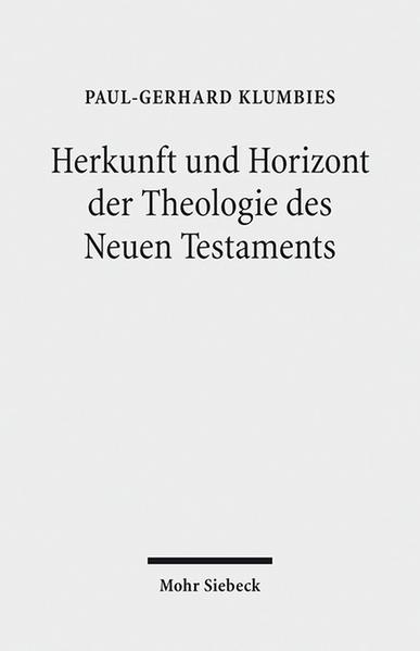 Im Zuge der Aufklärung hat sich die "Theologie des Neuen Testaments" zu einer historisch ausgerichteten Literaturgattung entwickelt. Die im 18. Jahrhundert begründete Hochschätzung der Geschichtswissenschaft und die Herausbildung der anthropozentrischen Weltsicht prägen bis in die Gegenwart hinein die Axiomatik der Entwürfe einer "Theologie des Neuen Testaments". Mit dem Siegeszug des historischen Paradigmas hat die Bemühung um eine adäquate theologische Ausarbeitung nicht Schritt gehalten. Paul-Gerhard Klumbies plädiert dafür, den Gottesbezug als Horizont der Theologie des Neuen Testaments zur Sprache zu bringen. Mit der Fokussierung auf ihr theologisches Proprium übernimmt die "Theologie des Neuen Testaments" ihren Anteil an der theologischen Gesamtverantwortung der Theologie. Zugleich trägt sie mit dazu bei, dass Theologie als Wissenschaft einen eigenständigen Beitrag zum wissenschaftstheoretischen Diskurs mit den außertheologischen Disziplinen liefert.