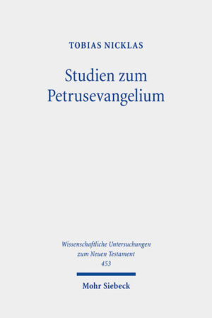 Unter den christlichen Apokryphen, die in den vergangenen Jahrzehnten das Interesse der Forschung zum frühen Christentum weckten, spielt das am Ende des 19. Jahrhunderts entdeckte Evangelium nach Petrus eine herausragende Rolle. Der Text wurde häufig vor allem wegen seines angeblichen Doketismus und seines Antijudaismus in den Blick genommen, oft wurde auch die These vertreten, er enthalte eine sehr frühe Quelle zur Passion Jesu. Demgegenüber nehmen die hier gesammelten Beiträge von Tobias Nicklas eine andere Perspektive auf das Petrusevangelium ein: Sie diskutieren zum Beispiel bisher kaum berücksichtigte Textzeugen des Petrusevangeliums, entwickeln ein neues Paradigma zur Beschreibung seines Verhältnisses zu den kanonischen Evangelien, vergleichen seine Christologie mit derjenigen antiker Märtyrertexte und bieten differenzierte Überlegungen zu seiner Darstellung von Juden.