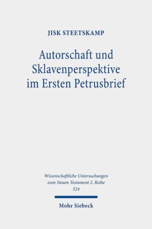 Die zentrale christologische Passage des Ersten Petrusbriefs steht im Kontext der Mahnungen an die Sklaven. Jisk Steetskamp setzt in dieser Untersuchung das Leid der Sklaven mit der Passion Christi in ein paradigmatisches Verhältnis, in das er die ganze Gemeinschaft der Adressaten miteinbezieht. Während der Erste Petrusbrief zunächst wie eine Anleitung zur Unterwürfigkeit wirkt, fallen bei genauerem Hinsehen gegenläufige Textsignale auf. Mit Bezug auf die Exoduserzählung lädt der Autor zu einer Lektüre unter der Textoberfläche ein. Obwohl der Verfasser des Ersten Petrusbriefs mit dem wiederkehrenden Verb 'unterordnen' zur Eingliederung in bestehende Verhältnisse aufzufordern scheint, positioniert eben dieses Verb, kraft der sklavenperspektivischen Schlussmahnung, die Adressaten jenseits der hierarchischen Strukturen des Römischen Imperiums.