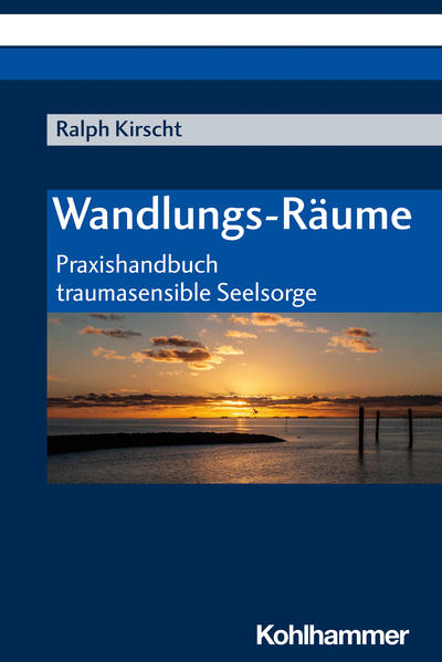 Erst in der letzten Dekade hat das Thema Trauma in der Theologie stärkere Aufmerksamkeit erfahren. Dies überrascht zum einen im Blick auf die Anschlussfähigkeit an biblische Texte, die vielfach von traumatischen Erlebnissen und dem Umgang damit handeln. Zum anderen geraten mehr und mehr traumatisierte Personen in das Blickfeld der Seelsorge-nicht zuletzt Menschen in Folge von Machtmissbrauch innerhalb sozialer und kirchlicher Institutionen und Gemeinden. Das Handbuch sensibilisiert in der Seelsorge Tätige für Trauma-Erfahrungen, vermittelt ihnen Grundlagenwissen zu Trauma und Traumatisierung, zeigt Wege einer traumasensiblen Begleitung auf und wie dabei der Reichtum der christlich-jüdischen Tradition praktisch genutzt werden kann. In einem eigenen Kapitel finden sich umfangreiche Methoden- und Übungsanleitungen. Das Praxishandbuch verweist aber auch auf die Grenzen seelsorglichen Handelns und den Übergang zu einer spezifischen Traumafolgen-Psychotherapie.