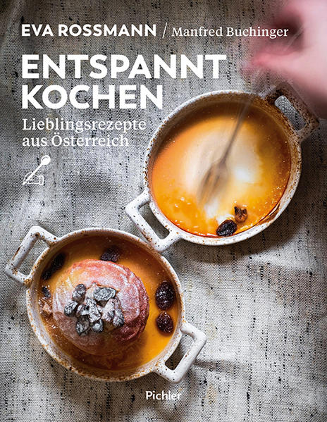 „Es gibt keine bessere Küche, nur eine gute.“ Entspannte österreichische Küche - das geht, da sind sich Geschichtenerzählerin Eva Rossmann und Küchenindividualist Manfred Buchinger einig, auch ganz ohne Heimattümelei, ohne Verherrlichung von Althergebrachtem, ohne Wettstreit über die ausgefallenste Zubereitung und das eine beste Rezept. Hier muss sich niemand anstrengen, denn bei diesen Lieblingsrezepten zählen die guten Augenblicke - beim Kochen, beim Essen, beim Zusammensitzen mit lieben Menschen. Alt und neu gehören dabei zusammen wie Regionales und Saisonales, Deftiges und Leichtes - was die Rezeptauswahl von Altwiener Backkarpfen bis Schwarzbeernocken beweist.