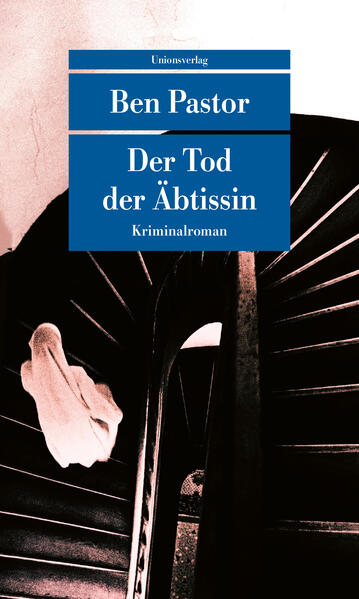 Sie sieht aus wie eine riesige Schwalbe, die vom Himmel gefallen ist: Das Gesicht nach unten, die Arme seitwärts ausgestreckt, liegt die Äbtissin im Klostergarten. Erschossen. Ein Mordfall, der im zweiten Kriegsmonat im Jahr 1939 ganz Krakau entsetzt, verehrte doch das Volk die Frau wegen ihrer prophetischen Fähigkeiten wie eine Heilige. Der junge Wehrmachtsoffizier Martin Bora ist überrascht und völlig unvorbereitet, als er beauftragt wird, den Mordfall aufzuklären. Und das im Sinne der deutschen Besatzer - die Äbtissin darf nicht zur Märtyrerin für den Widerstand werden. In einem explosiven Polen, wo aufsässige Bauern und deren Vieh niedergemetzelt werden, gerät Bora bald selbst in das Labyrinth teuflischer Machenschaften.