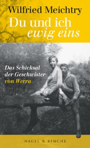 Nach einem Abschuss war er im Kriegsgefangenenlager in England, wurde nach Kanada verbracht, floh von dort in die damals noch neutralen USA, kehrte nach Deutschland zurück und starb schließlich bei einem erneuten Abschuss - diese Geschichte machte Franz von Werra zum Helden. Sie lieferte die Vorlage für den Film »Einer kam durch« (1956) mit Hardy Krüger in der Hauptrolle. Was kaum jemand weiß: Franz von Werra stammte aus einer verarmten Schweizer Adelsfamilie und wurde 1915 als Kind zusammen mit seiner wenig älteren Schwester Emma in eine deutsche Adelsfamilie gegeben. Über ihre Herkunft im Unklaren gelassen, führten sie viele Jahre ein standesgemäßes Leben. 1931 erreichte der wirtschaftliche Niedergang auch diese Familie und die Kinder erfuhren, dass sie adoptiert wurden. Eine Nachricht, durch die Beziehung zwischen Emma und Franz umso enger wurde. In Dokumenten, Briefen und Tagebucheintragungen folgt Wilfried Meichtry ihren ungleichen Lebensspuren in einer sich dramatisch wandelnden Welt. Gnadenlose familiäre Machtkämpfe, Verschwörungen und Intrigen, aristokratischer Hochmut und der Niedergang des Adels, Kriegsbegeisterung, katholische Glaubenswelten und die Angst vor der Moderne - all dies findet sich in der bewegenden Geschichte einer außergewöhnlichen Geschwisterliebe.