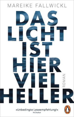 Ein soghafter Roman über das Gelingen und Scheitern von Beziehungen, über Macht und Machtmissbrauch, über Männer und Frauen und alles, was sie einander antun. Maximilian Wenger und seine Tochter Zoey haben nicht viel gemeinsam. Er liebt den Ruhm, den er einst als gefeierter Schriftsteller genossen hat. Sie möchte auf keinen Fall in der Öffentlichkeit stehen. Als Wenger Briefe einer unbekannten Frau erhält, die eigentlich an seinen Vormieter gerichtet sind, beginnen er und Zoey unabhängig voneinander zu lesen. Es sind Briefe voller Brutalität und Zärtlichkeit, voller Liebe und Hass - und Wenger ahnt nicht, dass Zoey etwas erlebt hat, das sich in diesen Worten spiegelt. Vater und Tochter werden an einen Scheideweg geführt, an dem etwas Altes endet und etwas Neues beginnt ...