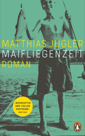 »Feinfühlig und zugleich kraftvoll erzählt Matthias Jügler in diesem spannenden Roman davon, dass die Vergangenheit nie vorbei ist.« Julia Schoch Für Katrin und Hans wird der Alptraum aller Eltern wahr: Nach der Geburt verlieren sie noch im Krankenhaus unweit von Leipzig ihr erstes Kind - und kurz darauf auch sich als Paar. Denn Katrin quälen Zweifel an der Darstellung der Ärzte, Zweifel, von denen Hans nichts wissen will. Als Katrin Jahre später stirbt, wird klar, dass sie mit ihren Befürchtungen womöglich Recht hatte. Bei seinen Recherchen, die ihn tief in die Geschichte der DDR führen, stößt Hans auf Ungereimtheiten und eine Mauer des Schweigens. Klären kann er all seine Fragen in Zusammenhang mit dem Tod des Säuglings nicht, doch der Gedanke daran, in einem entscheidenden Moment seines Lebens versagt, etwas versäumt, einen Fehler begangen zu haben, lässt ihn künftig nicht mehr los. Da klingelt eines Tages das Telefon und sein Sohn ist am Apparat. Aufgewachsen in einer Adoptivfamilie, unterscheidet sich seine Vorstellung von der Vergangenheit grundlegend von dem, was Hans ihm erzählt. Wird sich die Kluft, die das Leben in einem Unrechtsstaat und vierzig fehlende gemeinsame Jahre gerissen haben, wieder schließen lassen? Matthias Jügler zeichnet das bewegende Porträt eines traumatischen Verlustes, erzählt von folgenschweren Zweifeln, von der Kraft des Neubeginns und dem heilsamen Erleben der Natur. Ein feinsinniger Familienroman über ein dunkles Kapitel ostdeutscher Geschichte.