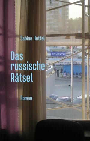 Sommer 2010. Um ein Rätsel ihrer Kindheit zu lösen, reist Liane (58, Bibliothekarin) nach Moskau und in den Ural, wo ihr Vater sowjetischer Kriegsgefangener war. Ein junger Freund, der Russisch spricht, begleitet sie. Die Spurensuche ist schwierig, die Behörden mauern. Aber die fremde Welt mit ihren schillernden Facetten verändert Lianes Blick auf die Vergangenheit. Der Freund stellt irritierende Fragen. Erinnerungen an die Eltern werden aufgewirbelt, alte Gewissheiten über Bord geworfen. Alles gerät in Fluss, und die Reise führt ans Ziel, wenn auch anders als erwartet.