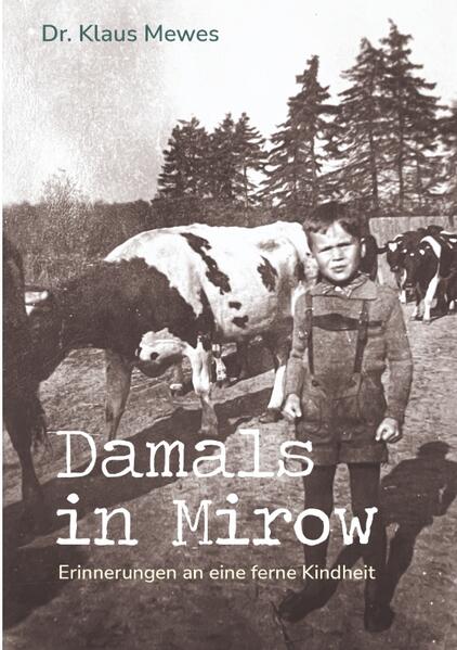 Wie war das, in den 50er/60er Jahren aufzuwachsen, in einer kleinen Ackerbürgerstadt im Herzen Mecklenburgs? Klaus Mewes, drittes von fünf Kindern einer typischen Bauernfamilie, erinnert sich. Und nimmt uns mit in eine Zeit, die geprägt ist vom Umbruch in eine neue Gesellschaft, dem Festhalten an alten Traditionen. In der Werte wie der Respekt vor harter Arbeit und Gemeinschaft noch eine deutlich größere Rolle spielten als heute. Durch seine Erzählung entsteht ein umfangreiches Bild des Lebens in Mirow, einer unbeschwerten Kindheit jener Tage, die typisch war für die Nachkriegsgeneration in der ehemaligen DDR. Seine humorvolle und herzliche Beschreibung der Charaktere lässt eine Zeit auferstehen, die mittlerweile ewig weit weg erscheint.