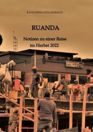 Füllenbach ist seit Jahren als alleinreisende Frau auch immer wieder in Afrika unterwegs. Sie lässt sich in der Regel von den kulturellen Eigenheiten ihrer Umgebung überraschen und berichtet in ihren Büchern vom Alltag der Menschen. In Ruanda aber war diesmal alles anders. Keine dreißig Jahre nach dem verheerenden Genozid, der viele hunderttausend Menschen das Leben kostete, sind Staat und Gesellschaft heute wieder befriedet, aber durch die Ereignisse von 1994 in hohem Maße geprägt. Füllenbach zeichnet die Historie nach und beschreibt ausführlich die immensen Anstrengungen, um aus einer traumatisierten Bevölkerung wieder eine Gemeinschaft und zugleich das Land zukunftsfähig zu machen. Daneben berichtet sie von ihren Alltagserfahrungen und beschreibt mit einer gehörigen Portion Selbstironie die Patzer der Muzungu in einer Schwarzen Gesellschaft.