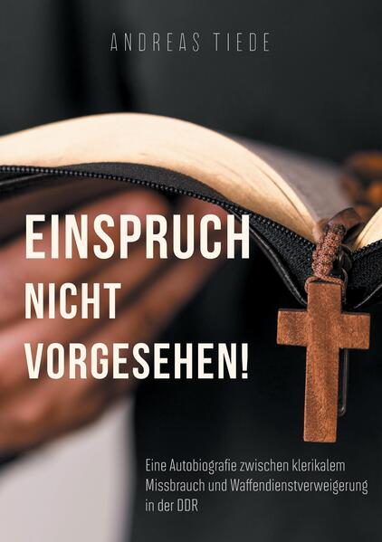 Andreas Tiede beschreibt in seiner Autobiografie sein Aufwachsen in der DDR als Sohn strenggläubiger Eltern, seinen daraus resultierenden Wunsch, Priester zu werden und den Waffendienst aus Glaubensgründen zu verweigern. Früh erlebt er dadurch Anfeindungen, Widerstand und Repressalien. Zudem ist er über mehrere Jahre den sexuellen Annäherungsversuchen eines kirchlichen Würdenträgers ausgesetzt, die ihn verzweifeln lassen und schließlich zum Abbruch seines Theologiestudiums und zum Kirchenaustritt führen. Das Buch ist ein bewegendes und bestürzendes Zeugnis gelebter Zeitgeschichte. Der Autor wirft anhand seines Schicksals Licht auf die dunklen Seiten sozialistischer und klerikaler Machtstrukturen, ihrer Doppelmoral und Unterdrückung Andersdenkender bis weit in die Zeit nach der Wende. Zugleich macht Tiede aber auch Mut und zeigt, wie Hürden und Herausforderungen mit Rückgrat, Mut und Ausdauer schließlich überwunden werden können.