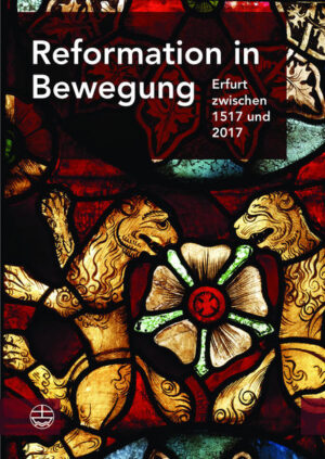 Am 11. November 1517 sandte Martin Luther seine 95 Ablassthesen an den Prior des Erfurter Schwarzen Klosters der Augustiner-Eremiten Johannes Lang, der sie in Erfurt verbreitete, wo Studenten, Gelehrte, Bürger, Mönche, Kleriker sie heftig diskutierten. 1530 wurde im Hammelburger Vertrag festgeschrieben, dass in Erfurt sowohl die Altgläubigen-unter dem Schutz des Mainzer Erzbischofs - als auch die Evangelischen ihren Glauben leben können. Das gilt seit 500 Jahren. Der Evangelische Kirchenkreis Erfurt gibt in diesem anregenden Buch Einblicke in das aktuelle theologische Denken evangelischer und katholischer Christen in Erfurt. Historische Themen kommen in den Blick: Christsein in der Zeit des Nationalsozialismus, während der DDR und nach der Friedlichen Revolution 1989. Im Mittelpunkt steht das evangelische Christsein heute in Nachfolge der Erfurter Reformatoren, in ökumenischer Weite und unter den Bedingungen einer stark säkularisierten Welt. Das Lesebuch lädt ein zum Entdecken, Vergewissern und neuen Aufbrechen im Sinne der ecclesia Christi semper reformanda. Mit Beiträgen von Martin Borowsky , Andreas Fincke, Andreas Eras, Michael Friese, Karl-Eckhardt Hahn, Karl Heinemeyer, Andreas Lindner, Michael Ludscheidt, Irene Mildenberger, Ricklef Münnich, Josef Pilvousek, Jürgen Reifahrt, Matthias Rein, Wolfgang Roschka, Aribert Rothe Beitrag zum Wirken von Heino Falcke / eventuell Friedrich Schorlemmer oder Ulrich Ducherow Reformation on the Move. Erfurt Between 1517 ans 2017. A Gift on the Occassion of 500th Anniversary of the Reformation On November 11, 1517, Martin Luther sends his 95 Theses on the practice of indulgences to Johannes Lang, the prior of the Black Cloister of the Augustinian Hermits in Erfurt. Lang disseminates the theses in the city of Erfurt: students, teachers, citizens, monks and priests fiercely debate them. Protestant Christians experience an increased influx. In 1530, the Compact of Hammelburg is enacted, which enables both newly converted Protestants and those remaining Roman Catholics holding onto the ‘old beliefs’-who are under the protection of the Archbishop of Mainz-to live out their faith side by side. This has been in effect for 500 years. In this historically very interesting book, the Erfurt Conference of the Evangelical Church in Central Germany opens a door into the current theological thinking of Protestant and Roman Catholic Christians 500 years after Luther’s nailing of the 95 Theses. Historic topics are brought into focus: being a Christian in the time of the Nazi Germany, during the GDR, and after the Peaceful Revolution of 1989. The emphasis of this work is: what does it mean to be a Protestant Christian following in the footsteps of the Erfurt reformers while remaining situated in an ecumenically broad, and at the same time, extremely secularized context. This work invites the reader to discover, affirm, and embark in new directions all under the rubric: ecclesia Christi semper reformanda-the church of Christ always reforming.