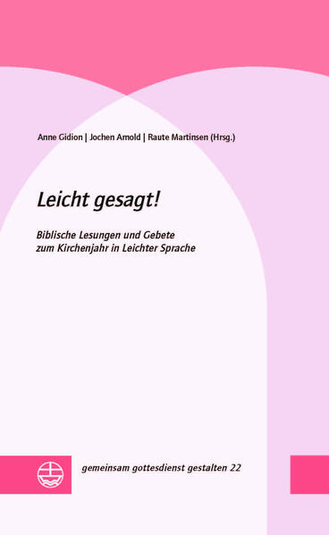 »Alle sind eingeladen, alle dürfen mitfeiern.«-Solche Sätze sind schnell gesagt. Aber was braucht ein Gottesdienst, damit viele Menschen mit Kopf und Herz dabei sind? Vor allem eine zeitgemäße verständliche Sprache und Gestaltungsperspektiven. Ausgangspunkt dafür ist die Sprache der Lesungen und der Gebete. Wenn sie verständlich sind, schalten wir nicht ab, sondern bleiben dran. Im Fokus dieser dritten, vollständig überarbeiteten Auflage stehen alle Sonntage des Kirchenjahrs und die klassischen Kasualgottesdienste. Ein Team von zwei Autorinnen und zwei Autoren hat sich dabei auch etliche der »neuen« biblischen Lesungen vorgenommen, die seit 2018 in der Evangelischen Kirche (EKD) in Gebrauch sind und andere ersetzt. Daneben finden sich aktuelle Eingangsgebete, Fürbitten und Abendmahlsgebete in Leichter Sprache. Das Buch richtet sich an alle, die in Gottesdiensten das Wort ergreifen, sei es in Gemeinden, Krankenhäusern oder sonstigen karitativen Einrichtungen. Es ist für die Konfirmandenarbeit genauso gedacht wie für Menschen, die erste Schritte im christlichen Gottesdienst gehen wollen.