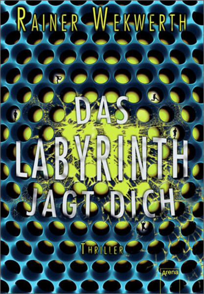 Fünf Jugendliche. Sie haben gekämpft, sich gequält und zwei Welten durchquert, um die rettenden Tore zu erreichen. Und wieder stellt sie das Labyrinth vor unmenschliche Herausforderungen, denn auch in der neuen Welt ist nichts, wie sie es kannten. Sie sind allein mit ihrer Vergangenheit, ihren Ängsten, ihren Albträumen. Neue Gefahren erwarten sie, aber letztendlich entpuppt sich etwas Unerwartetes als ihr größtes Hindernis: die Liebe. Jeder von ihnen mag bereit sein, durch die Hölle zu gehen, doch wer würde das eigene Leben für seine Liebe opfern?