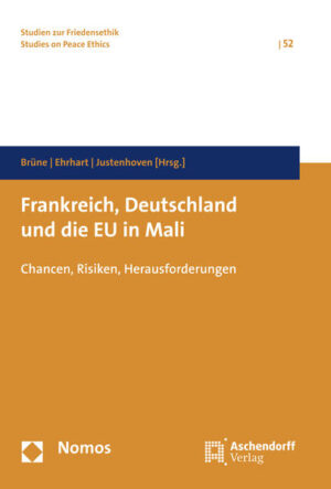 Im Oktober 2012 schloss François Hollande den Einsatz französischer Bodentruppen in Mali noch aus, um dann im Januar 2013 einen antiterroristisch begründeten guerre sans merci zu erklären. Für diese Wendung erhielt Frankreich im Blick auf die antizipierte Gefahr internationale Zustimmung und politische Unterstützung für den staatlichen Wiederaufbau Malis. Dieser mehrsprachige Sammelband untersucht die Gründe für den Meinungsumschwung und fragt nach den politischen Interessen und strategischen Überlegungen für diese Entscheidung. Über den aktuellen Fall hinaus wird untersucht, wie Militäreinsätze zur Beilegung innerafrikanischer Konflikte beitragen können. Die Autoren fragen, in welcher Weise der schwelende Konflikt mit den nordmalischen Bevölkerungsgruppen Ursache der Gewalt war und ob die aktuellen politischen Lösungsvorschläge tragfähig sind. Sie analysieren unter politischen und ethischen Gesichtspunkten die Chancen und Risiken des französischen und europäischen Engagements in Mali.