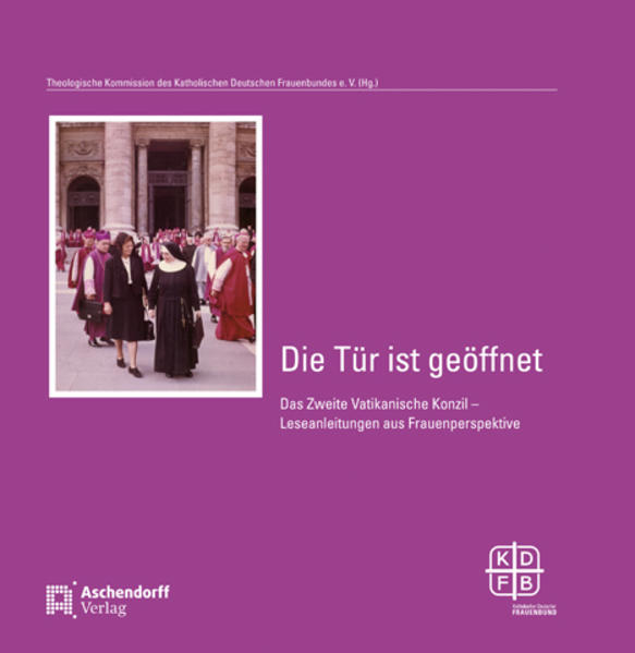 Lebendige Erinnerung an das Konzil'-das ist 50 Jahre nach Eröffnung des Zweiten Vatikanischen Konzils eine Aufgabe aller Katholiken und Katholikinnen. Mit dem Konzil hat sich Kirche auf eine neue Weise als 'Volk Gottes auf dem Weg' bestimmt. Der Katholische Deutsche Frauenbund (KDFB) hat die Vorbereitung und Durchführung des Zweiten Vatikanischen Konzils intensiv begleitet. Frau Dr. Gertrud Ehrle, damals im Vorstand des KDFB, wurde von Papst Paul VI. für die 4. Konzilsperiode (1965) als 'Auditorin' berufen. Weihbischof Dr. Augustinus Frotz, Geistlicher Beirat des Verbandes, hat immer wieder in Vorträgen das 'Ereignis' des Konzils für die Verbandsfrauen lebendig werden lassen. Es ist wichtig, in Zeiten neuer Umbrüche an die zentralen pastoralen und theologischen Impulse des Konzils zu erinnern, geben sie doch auch heute wesentliche Orientierung für die Kirche und ihren Auftrag, in aller Verantwortung das Evangelium zu verkündigen. Die Theologische Kommission des Katholischen Deutschen Frauenbundes lädt alle Mitglieder des KDFB und alle Leserinnen und Leser ein, an das Konzil zu erinnern und seine zentralen Dokumente für unsere Gegenwart zu erschließen. Die Frauenverbandsarbeit hat zur Rezeption des Konzils in Frauenperspektiven beigetragen