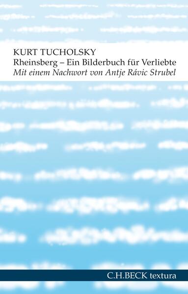 Mit dieser unkonventionellen Liebesgeschichte, voller Ironie und treffenden Beobachtungen, begründete Kurt Tucholsky seinen Ruhm als Schriftsteller. Dabei war der Erfolg der kleinen Erzählung ja nicht vorauszusehen. Viele Verlage lehnten das Manuskript wegen angeblicher Frivolität ab, bevor es 1912 schließlich im Axel Juncker Verlag erschien. Angelegt als Wochenendfahrt der Liebenden Claire und Wolfgang ins märkische Rheinsberg, setzt sich Tucholsky mit kecker Leichtigkeit über die Prüderie der wilhelminischen Zeit hinweg. Das unverheiratete Paar, der Monotonie des Berliner Alltags entfliehend, verlebt drei Tage in spielerischer Unbeschwertheit. Sie zanken, amüsieren und lieben sich, wobei es hauptsächlich Albernheiten sind, die Wolfgang und Claire in stark umgangssprachlichem Kauderwelsch austauschen. Es erhöht die Komik der Erzählung noch, dass die Steifheit einzelner Vertreter der bürgerlichen Gesellschaft von den bissigen Kommentaren der jungen Leute nicht verschont bleibt. Der Autor bekannte später: "Was in dem Buch da ist: das weiß ich schon. Eine bessere Zeit, und meine ganze Jugend."