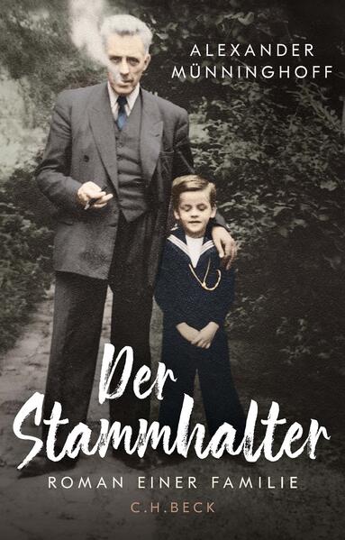 "EIN ÜBERWÄLTIGENDES BUCH ... ICH HABE ES ATEMLOS GELESEN." ANNA ENQUIST Der findige Großvater mit seiner Firma, ein lebenshungriger Sohn und ein Enkel, der zum Stammhalter auserkoren und entführt wird: Zwischen diesen Generationen entspinnt sich die wahre Geschichte vom Niedergang einer Familie im 20. Jahrhundert, nicht durch den Krieg, der gut für die Geschäfte ist, sondern weil jeder für den anderen «nur das Beste» will. Der niederländische Journalist und Schriftsteller Alexander Münninghoff hat aus den vielschichtigen Beziehungen einer Familie, aus der versunkenen Welt zwischen Riga und Den Haag, einen zauberhaften, bewegenden Roman geschaffen. Der niederländische Kaufmann Joannes Münninghoff führt im baltischen Riga an der Seite seiner schönen russischen Gattin Erica ein mondänes Leben. Allmählich bahnt sich ein Drama an, das mit dem Krieg seinen Lauf nimmt: Sein Sohn Frans geht zur Waffen-SS, der «alte Herr» setzt sich nach Den Haag ab. Weil Frans nicht zum Erben taugt, wird der Enkel schon als Säugling zum «Stammhalter» auserkoren, doch seine Mutter flieht mit ihm nach Deutschland ... Alexander Münninghoff hat mit dieser wahren Geschichte eine große Familiensaga geschrieben. Mit wunderbarer Leichtigkeit lässt er seine Figuren lebendig werden , beschreibt mit wenigen Strichen unvergessliche Szenen , immer so, dass ein leises Donnergrollen im Hintergrund hörbar ist. Es kündigt nicht die eine große Katastrophe an, sondern die fast unmerkliche Auflösung von Beziehungen, Hoffnungen und Leidenschaften. Über 200.000 verkaufte Exemplare in den Niederlanden In viele Sprachen übersetzt