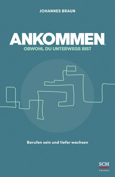 Ein gehaltvolles Buch, das unserer Sehnsucht nachgeht, endlich anzukommen: in unserer Berufung, nahe am Herzen Gottes. In unserer Leistungsgesellschaft passiert es schnell, dass wir vor allem etwas für Gott tun, statt mit ihm unterwegs zu sein. Doch geht es nicht vielmehr darum, jeden Schritt unseres Lebens wertzuschätzen, weil wir mit Gott gemeinsam unterwegs sind? Johannes Braun hat erkannt: Wir müssen diesen Druck der Selbstverwirklichung hinter uns lassen! Indem wir uns von ihm formen lassen-auch dann, wenn das bedeutet, unseren Ängsten ins Auge zu sehen -, finden wir uns selbst. Unsere Bestimmung. Und Gott.