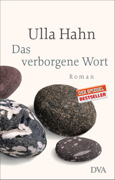 »Ein imposantes, autobiographisch gefärbtes Epos« Der Spiegel Ein Mädchen, Arbeiterkind, voller Neugier und Lebenswille sieht sich im Käfig einer engen katholischen Dorfgemeinde gefangen. Sie stößt an die Grenzen einer Welt, in der Sprache und Phantasie nichts gelten. Fast zerbricht sie an der Härte und Verständnislosigkeit der Eltern, die sie in den eigenen Lebensgewohnheiten festhalten wollen. Im Deutschland der fünfziger und frühen sechziger Jahre sucht das Mädchen seinen Weg in die Freiheit: die Freiheit des verborgenen Worts. Ausstattung: JUBILÄUMSAUSGABE