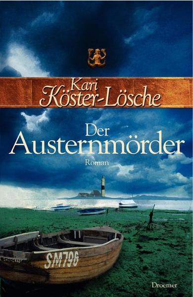 Ein Toter in einem einsamen Boot. Ein Sabotageakt auf den Austernbänken. Und eine dunkle Macht, die um jeden Preis verhindern will, dass die wahren Hintergründe dieser mysteriösen Vorkommnisse aufgedeckt werden. Der neue historische Kriminalroman von Erfolgsautorin Kari Köster-Lösche. Frühjahr 1895. Am Strand von Föhr wird ein Boot mit einem Toten angetrieben, dem eine Auster auf die Brust geheftet ist. Zu seiner eigenen Überraschung wird Wasserbauinspektor Sönke Hansen damit beauftragt, der Sache diskret auf den Grund zu gehen. Schon bald muss er feststellen, dass hinter dem Mord ein Kampf zweier Austerngesellschaften um die Pachtrechte steht. Und so eilt Sönke Hansen zwischen Husum, Föhr und Rostock hin und her, um den Fall aufzuklären. Doch als er kurz vor der Lösung steht, wird er wegen angeblicher Veruntreuung von Deichbaugeldern selbst vor den Anklagerichter geführt. Eine bodenlose Verdächtigung, die offensichtlich nur darauf zielt, ihn an weiteren Nachforschungen zu hindern. Denn die Hintermänner stehen Hansen näher, als er ahnt …