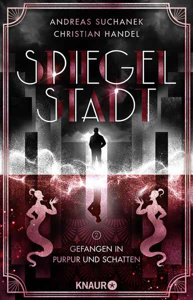 Magisch, romantisch, geheimnisvoll: »Spiegelstadt 2. Gefangen in Purpur und Schatten« ist der Abschluss der romantisch-queeren Urban-Fantasy-Dilogie der preisgekrönten Own-Voice-AutorenNach seiner Flucht aus der Spiegelstadt findet sich Max in einer dritten Version von Berlin wieder: Statt Prunk und Glamour der 20er-Jahre herrschen hier Verfall und Zerstörung. Um in dieser Gefängniswelt zu überleben, muss Max mit einem neuen Feind zusammenarbeiten. Denn die Portale zwischen den Welten lassen sich nicht mehr öffnen, es gibt kein Entkommen. Für den rebellischen Lenyo sieht es indes nicht weniger düster aus: Nicht nur konnte er Max nicht beschützen – er ist auch der grausamen Feen-Herrscherin Tamyra in die Hände gefallen.Bald müssen alle Parteien erkennen, dass das magische Gewebe zwischen den Welten zu zerreißen droht. Falls das geschieht, sind alle drei Versionen von Berlin dem Untergang geweiht. Können Max und Lenyo noch einmal zueinander finden? Und ist ihre Liebe stark genug, um drei Welten zu retten?Die Own-Voice-Autoren Andreas Suchanek und Christian Handel haben mit »Spiegelstadt« eine magisch-mitreißende, hochspannende und anrührend romantische Urban Fantasy geschaffen:»Dass sich Christian Handel und Andreas Suchanek zusammengetan haben, um SPIEGELSTADT gemeinsam zu erschaffen, ist ein Glücksfall für alle Fans deutscher Fantasy! [E]ine spannende Geschichte mit liebenswerten und skurrilen Charakteren, einer wunderschönen Liebesgeschichte, vielen phantastischen sowie magischen Elementen und überraschenden Wendungen, die den Leserinnen und Lesern den Atem stocken lassen werden.« Dana Rotter, Nautilus – Fantasymagazin