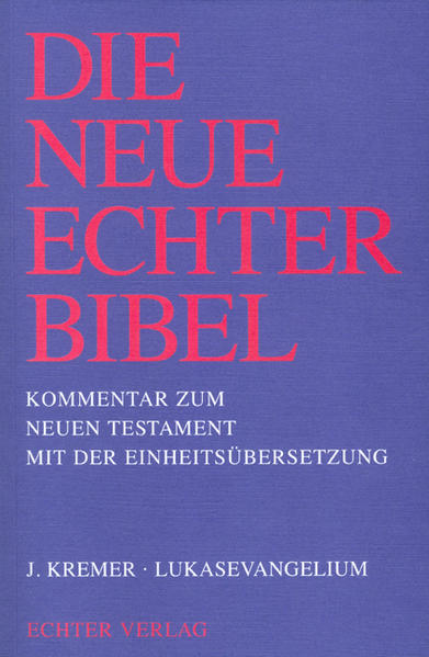 DIE NEUE ECHTER BIBEL übernimmt den Text der Einheitsübersetzung. Die Einheitsübersetzung wurde geschaffen für Liturgie, Verkündigung, Schule und Studium. Sie wurde in die Lektionare, das Stundenbuch und die Schulbibeln aufgenommen. DIE NEUE ECHTER BIBEL ist deshalb eine große Hilfe für alle, die mit der Einheitsübersetzung umgehen. Band 3 LUKASEVANGELIUM: Das Lukasevangelium, das nachhaltig Kirchenjahr und Vorstellungen vom Leben Jesu geprägt hat, spricht auch heutige Leser leicht an. Allerdings ist es für jene, die einseitig am äußeren Hergang des Erzählten interessiert sind, oft schwer, die anschaulichen Darstellungen mit den Angaben der anderen Evangelien und den Ergebnissen moderner Geschichtswissenschaft zu vereinbaren. Der vorliegende Kommentar versucht darum, unter Auswertung der neuesten Forschung, auch weitere Leserkreise zum Verstehen der geschichtsbedingten Sprache dieses Evangeliums anzuleiten und dessen bleibende Bedeutung zu erschließen. Wer nämlich die lukanische Darbietungsweise beachtet, kann heute noch-wo viele Fragen offen bleiben müssen-durch dieses uns in der Kirche als Wort Gottes anvertraute Evangelium im Glauben gestärkt und zum Lobpreis Gottes angeregt werden.