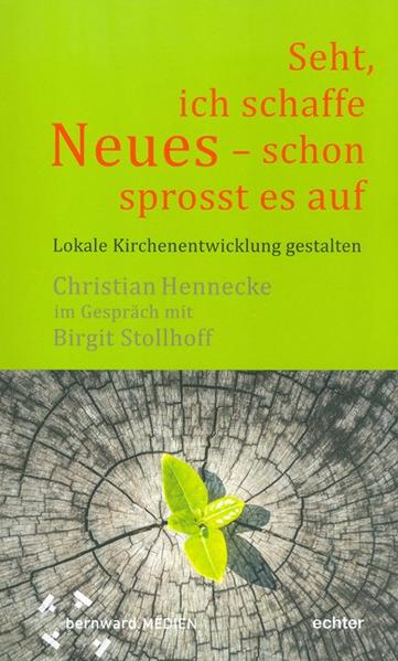 Vorsicht-lokale Kirchenentwicklung kann ihre Gemeinde verändern: spontan, nah bei den Menschen, missionarisch, bunt. Aber: Wie „funktioniert“ lokale Kirchenentwicklung? Welches Bild von Kirche steckt dahinter? Wie wird so ein Prozess initiiert? Was sind mögliche Schwierigkeiten? Christian Hennecke ist im Bistum Hildesheim einer der Initiatoren der Lokalen Kirchenentwicklung. Weltweit hat er Erfahrungen damit gesammelt und im Bistum viele Projekte begleitet. Sr. Birgit Stollhoff ist Mitarbeiterin in der Medienarbeit des Bistums. Lokale Kirchenentwicklung hat sie vor allem über die von ihr mitkonzipierte Filmreihe „Aufbrüche in der Kirche“ kennengelernt. Im Gespräch zwischen beiden klärt sich, was Lokale Kirchenentwicklung meint und wie sie umgesetzt werden kann. Ergänzt wird der Text durch Praxisbeispiele und kurze konkrete Erklärungen zu einzelnen Stichworten.